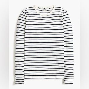 NWOT J. Crew Striped Long Sleeve Everyday Tee Shirt Navy and White XS Sold Out!